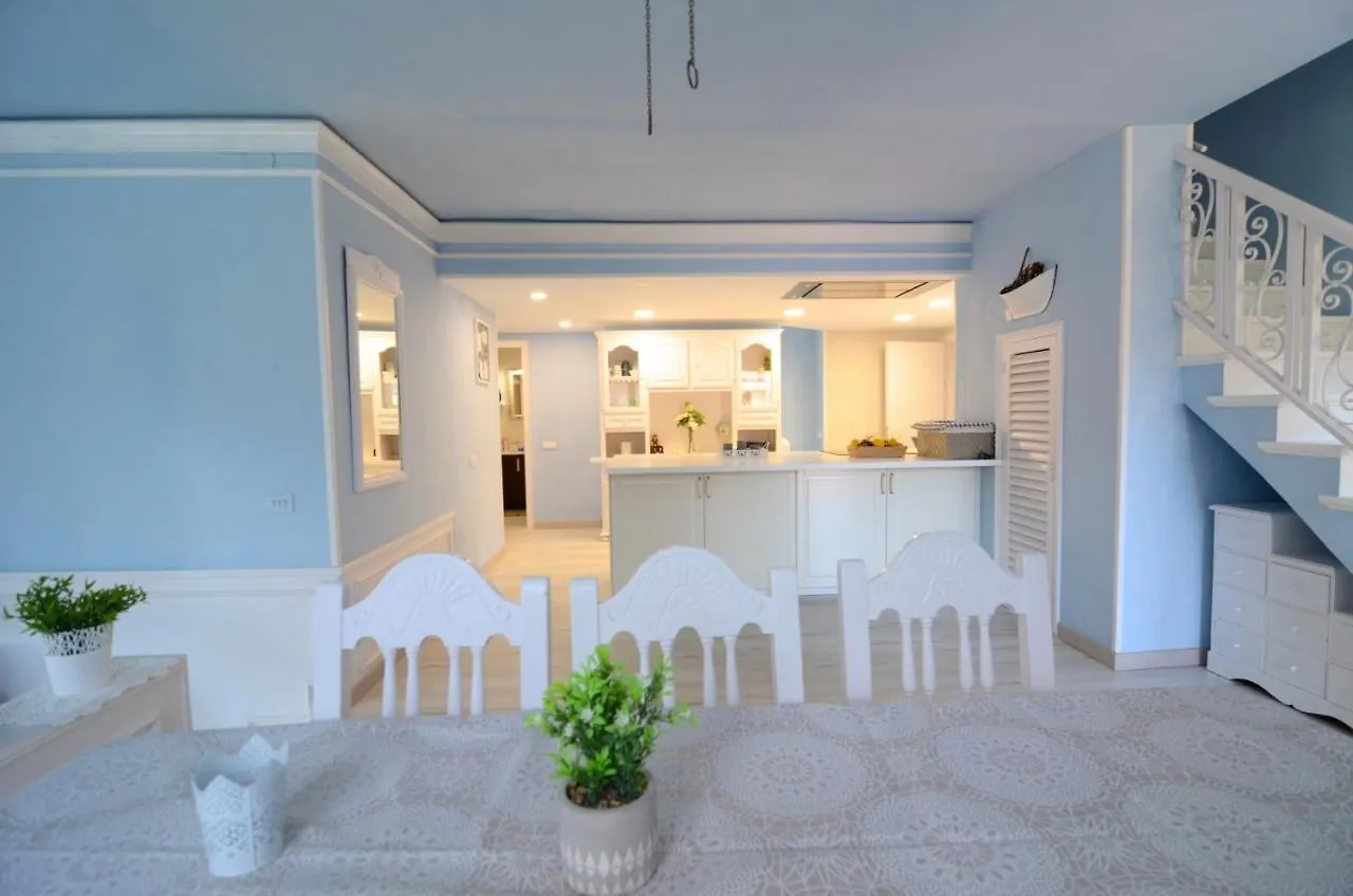 Villa Pepita Blue Pals